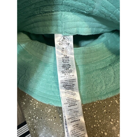 Disney Parks Mickey Mouse & Friends Terry Cloth Towel Bucket Hat Teal NEW - Picture 3 of 3